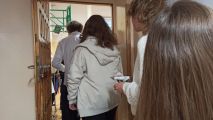 Ósmoklasiści przed egzaminem,