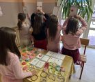 Projekt edukacyjny „Rękodzielnicy Pomagają”, 
